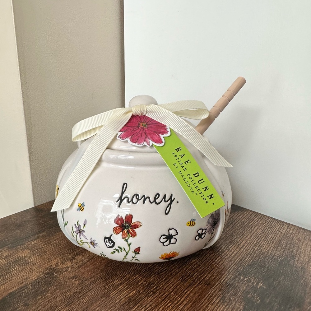 Rae Dunn HONEY 🍯 jar